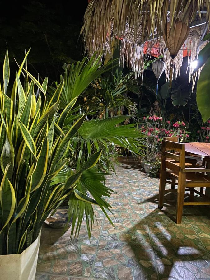 Thien Thanh Hotel Phong Nha Esterno foto