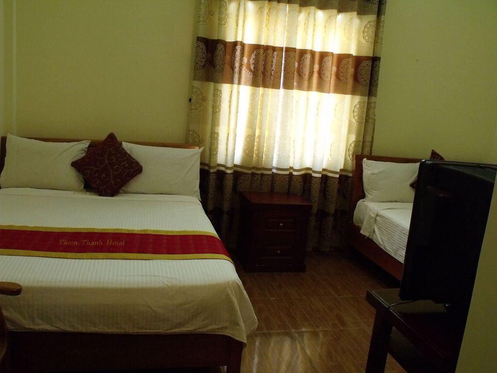 Thien Thanh Hotel Phong Nha Esterno foto