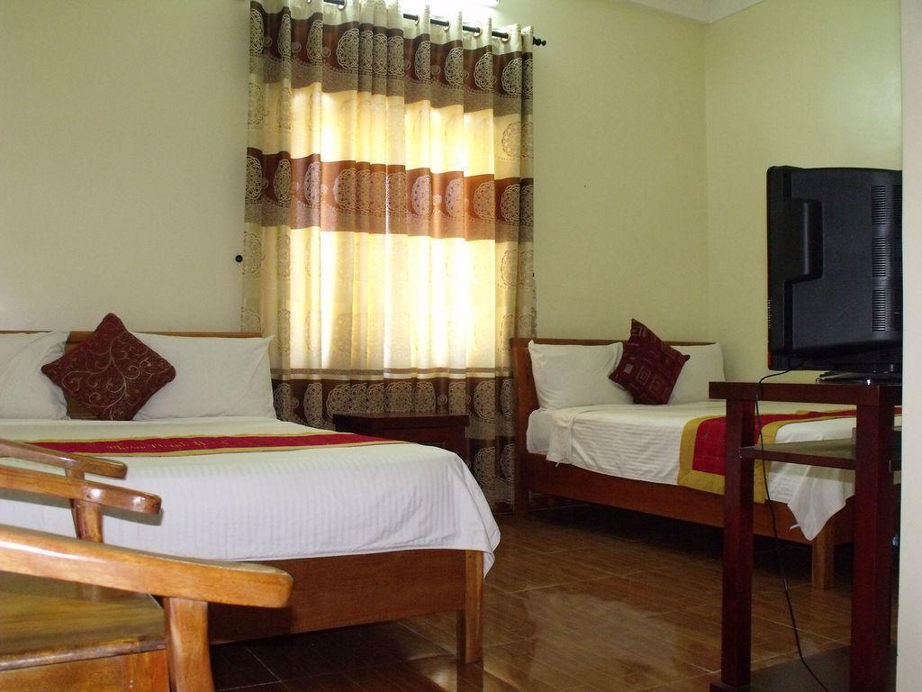 Thien Thanh Hotel Phong Nha Esterno foto