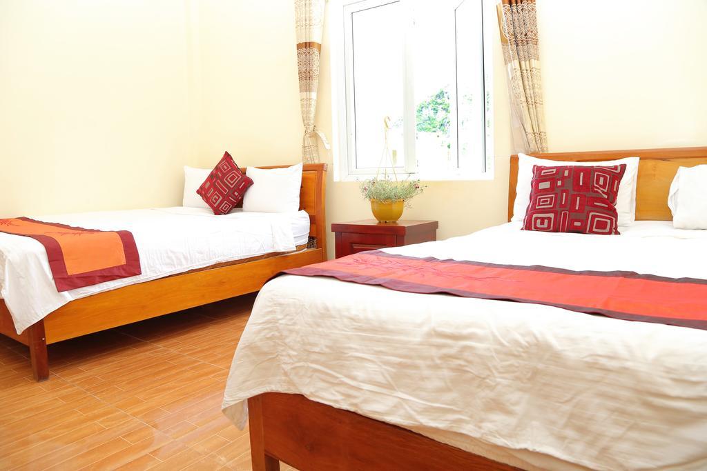 Thien Thanh Hotel Phong Nha Esterno foto