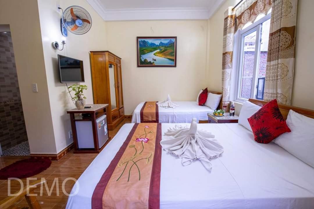 Thien Thanh Hotel Phong Nha Esterno foto